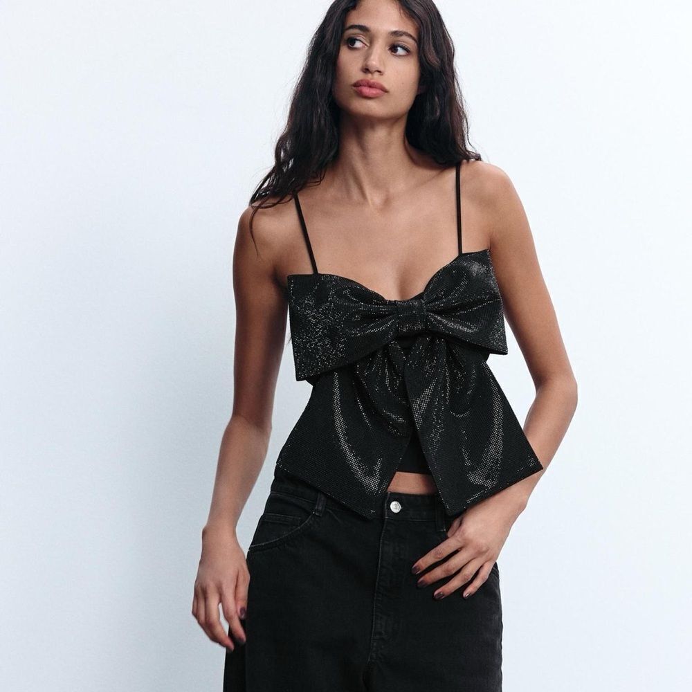 Zara Rhinestone bow crop top - Picture 3 of 8